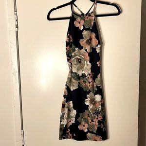 Windsor Women’s Lace Back Floral Dress